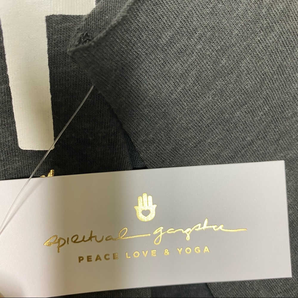 Spiritual Gangster Peace Love Light Crop Tank Top XL Graphic Yoga Tee Gray - Picture 8 of 9